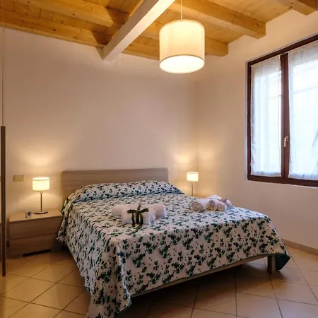 Gardaland Home***** Apartment Castelnuovo del Garda